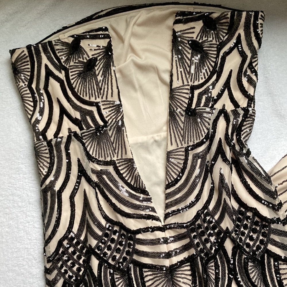 Little Mistress Sequined Dress - Picture 6 of 7